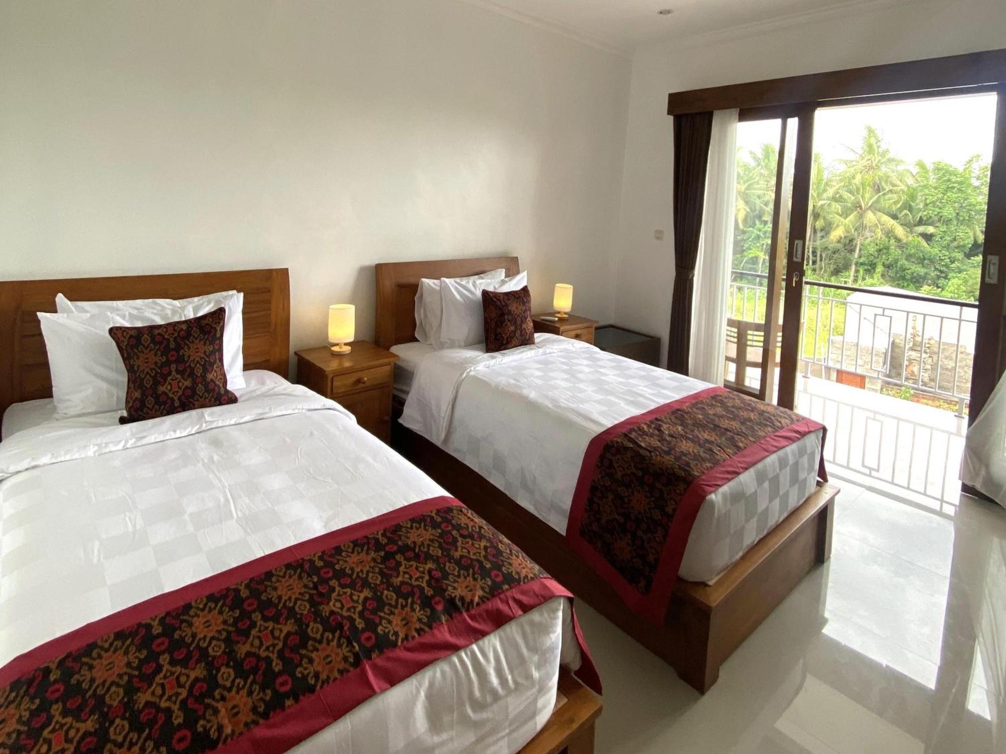 Nivaluma Hotel Ubud Buitenkant foto